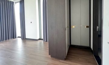 Empire City Keppel 125