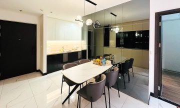 Empire City Keppel 370